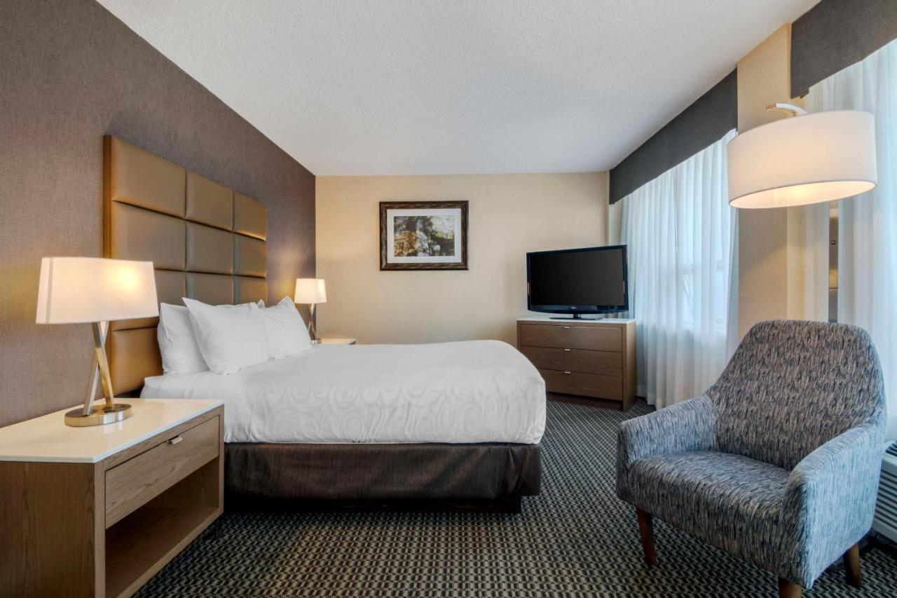 Best Western Premier Chateau Granville Hotel & Suites & Conference Centre Vancouver Bagian luar foto
